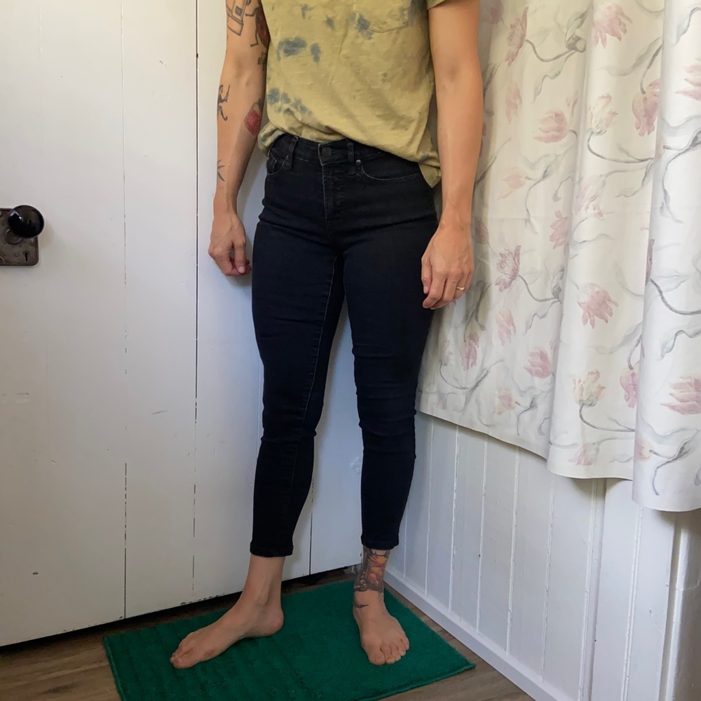 Everlane - Mid Rise Skinny Stretch Jeans - Size 26
